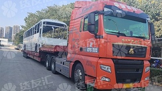 精准物流方案确保安全高效运输，长沙市至深圳市大巴车车身运输安全抵达！